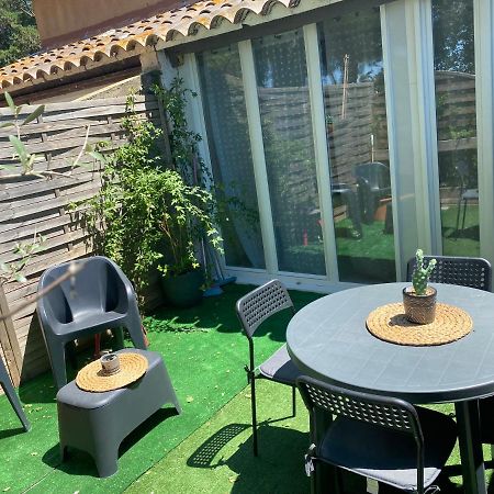 Un Duplex Pour 4 Personne Residence De Vacances Arles Ngoại thất bức ảnh